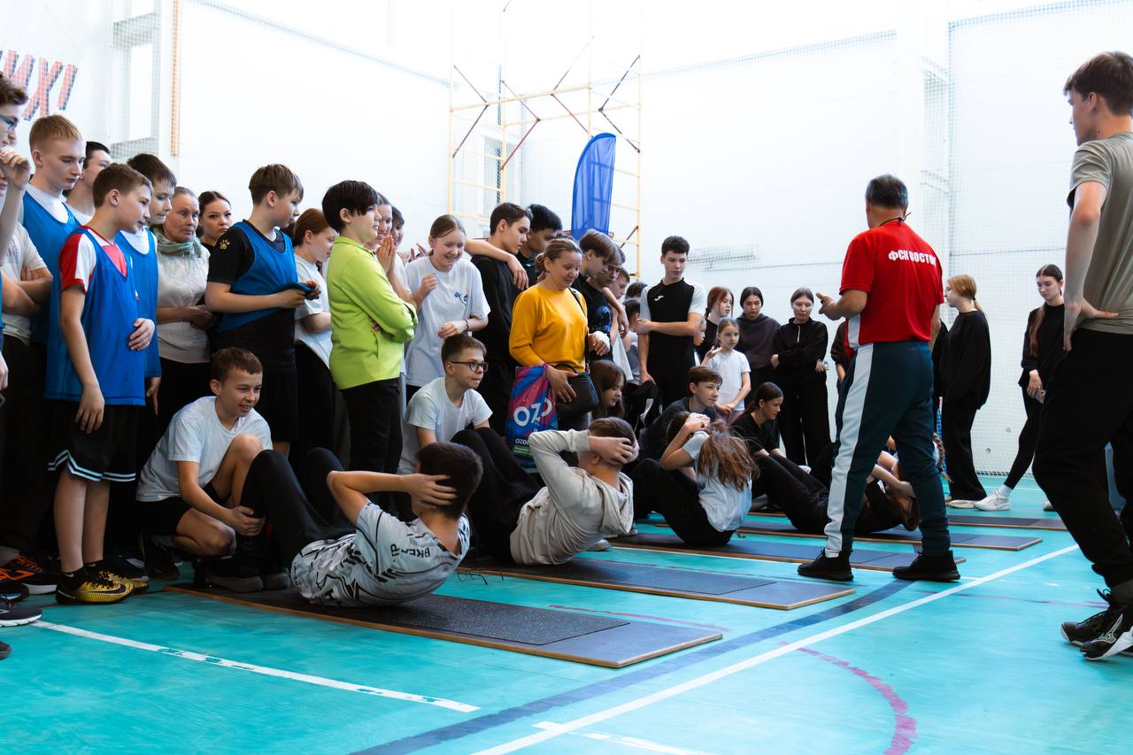 В Чебоксарах прошел масштабный фестиваль ГТО среди школьников В Чебоксарах прошел масштабный фестиваль ГТО среди школьников