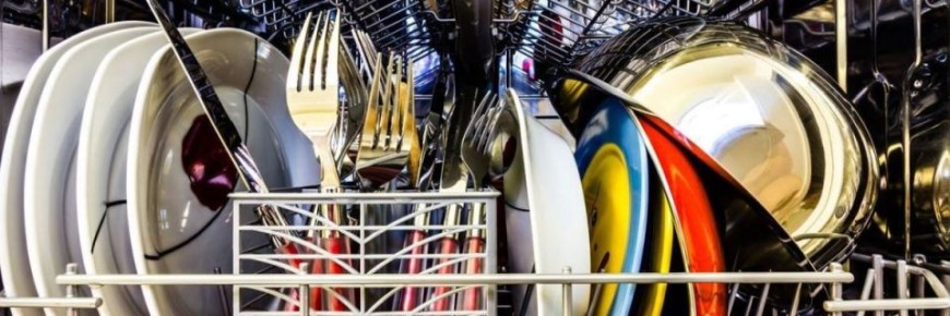 Посудомойка или ручная мойка: что выгоднее для вашего бюджета?