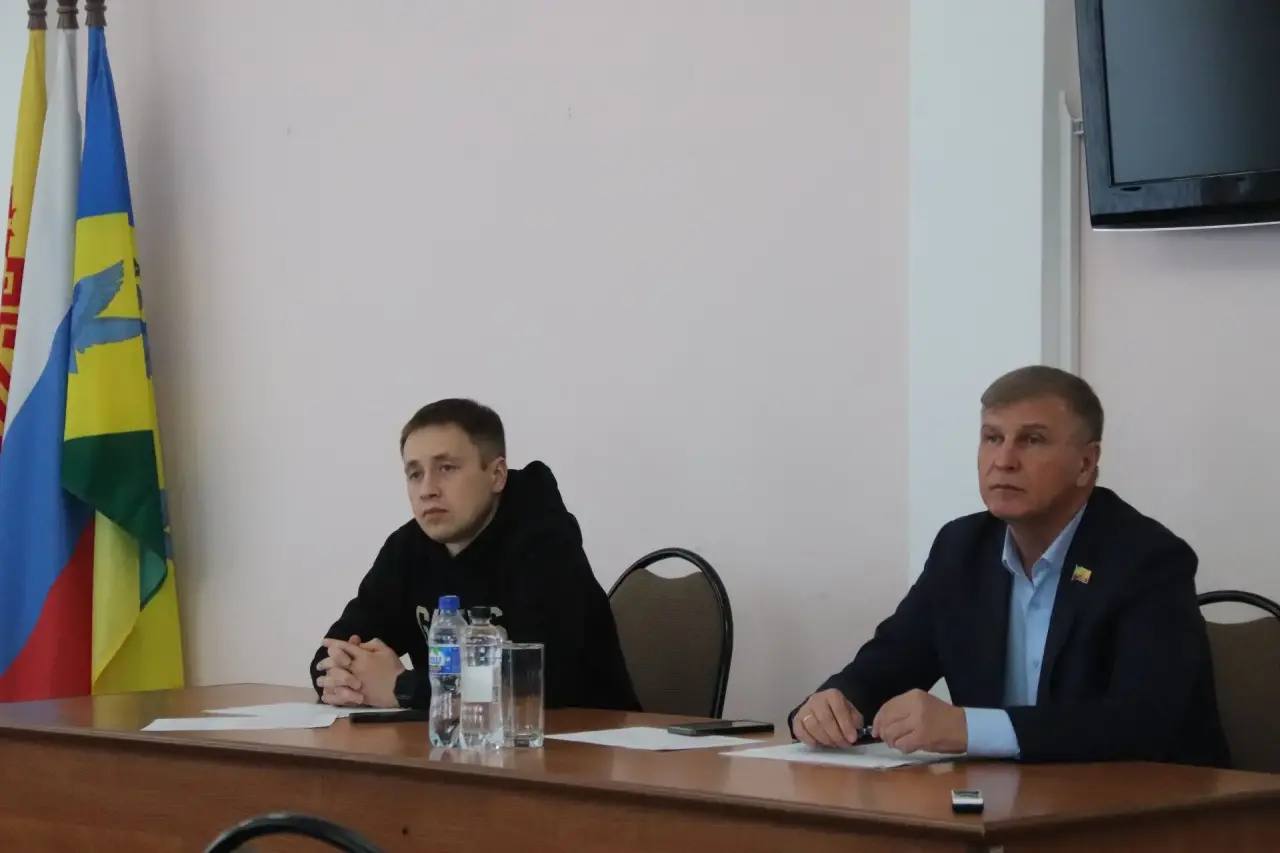 В Новочебоксарске состоялась рабочая группа по взаимодействию с органами ТОС В Новочебоксарске состоялась рабочая группа по взаимодействию с органами ТОС