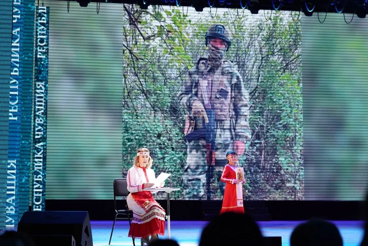 Представительницы Чувашии выступили на фестивале «Женское сердце России» Представительницы Чувашии выступили на фестивале «Женское сердце России»