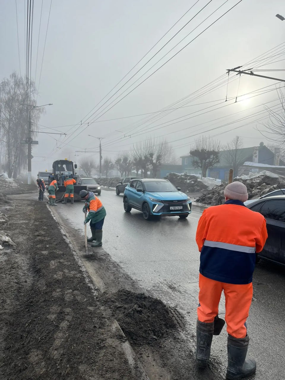 Город готовится к весне: где работают коммунальные службы сейчас Город готовится к весне: где работают коммунальные службы сейчас