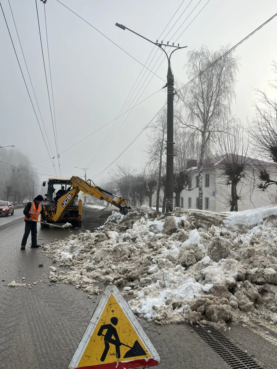 Город готовится к весне: где работают коммунальные службы сейчас Город готовится к весне: где работают коммунальные службы сейчас