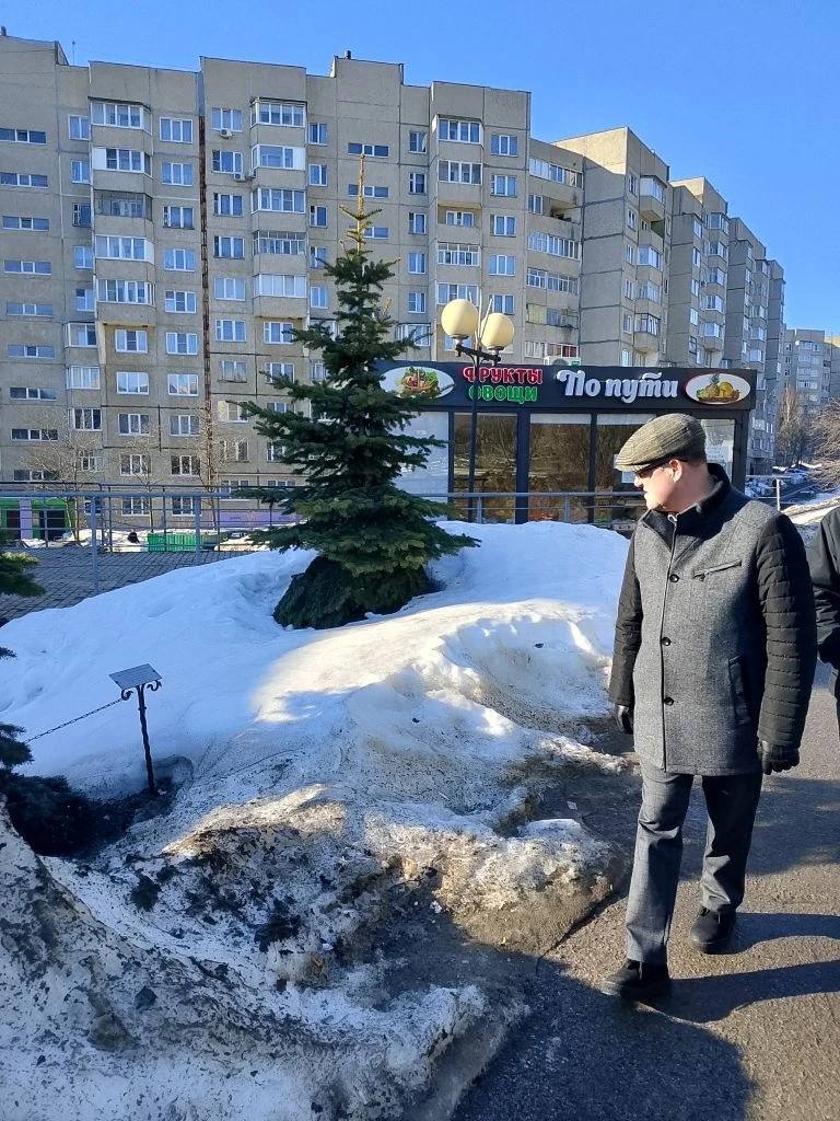 Весна - время наводить порядок в родном городе Весна - время наводить порядок в родном городе