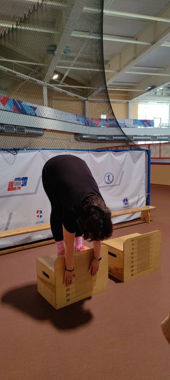 Готовы к труду и обороне!. Сотрудники администрации и подведомственных учреждений, а также депутаты НГСД сдали нормативы физкультурно-оздоровительного комплекса ГТО и зарядились энергией и положительным настроением Готовы к труду и обороне!. Сотрудники администрации и подведомственных учреждений, а также депутаты НГСД сдали нормативы физкультурно-оздоровительного комплекса ГТО и зарядились энергией и положительным настроением