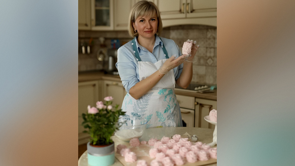 Творчество на кончике пальцев: зефирные шедевры от борисоглебской мастерицы