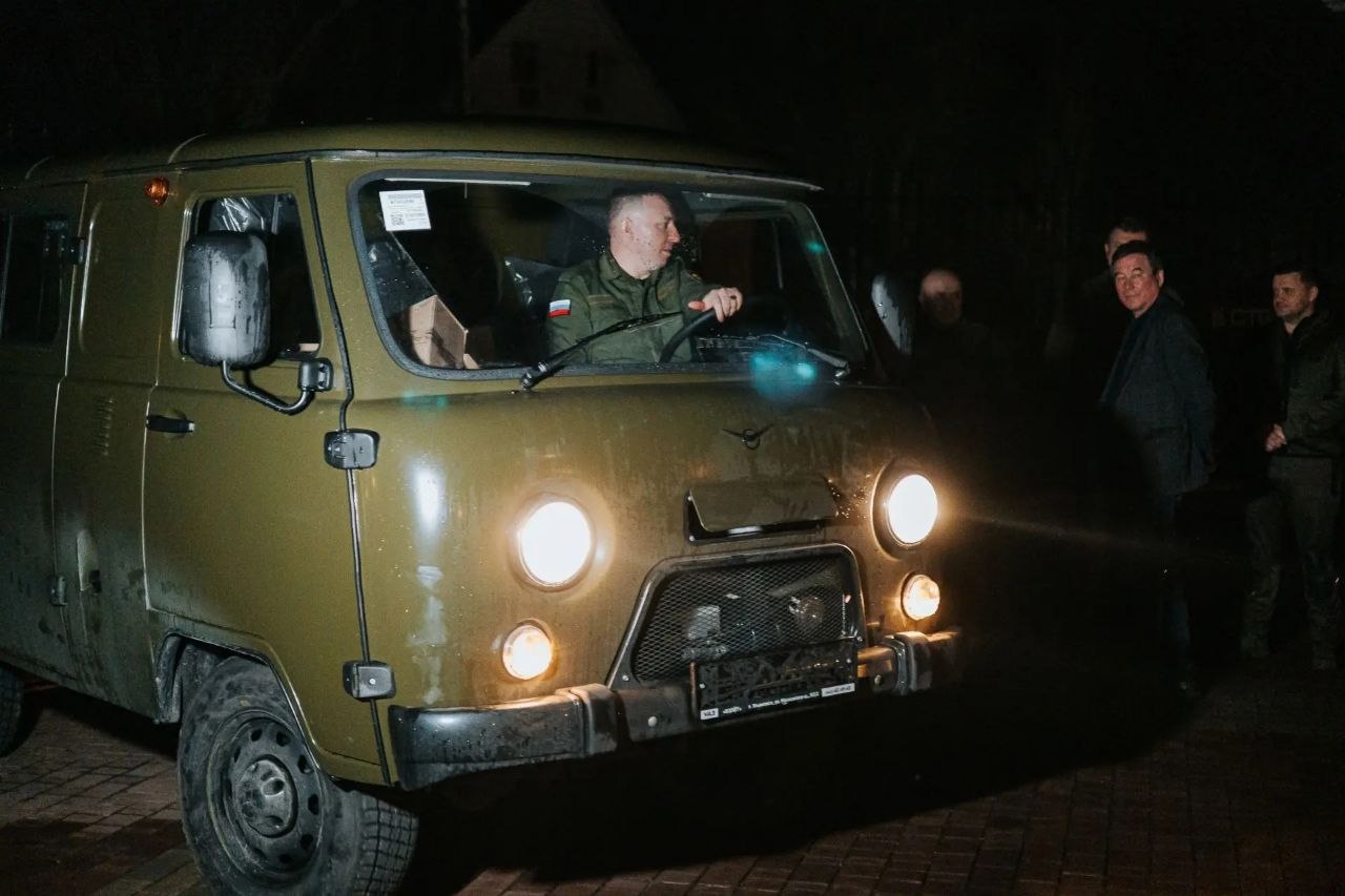 Делегация Чувашии доставила в зону СВО помощь бойцам Делегация Чувашии доставила в зону СВО помощь бойцам