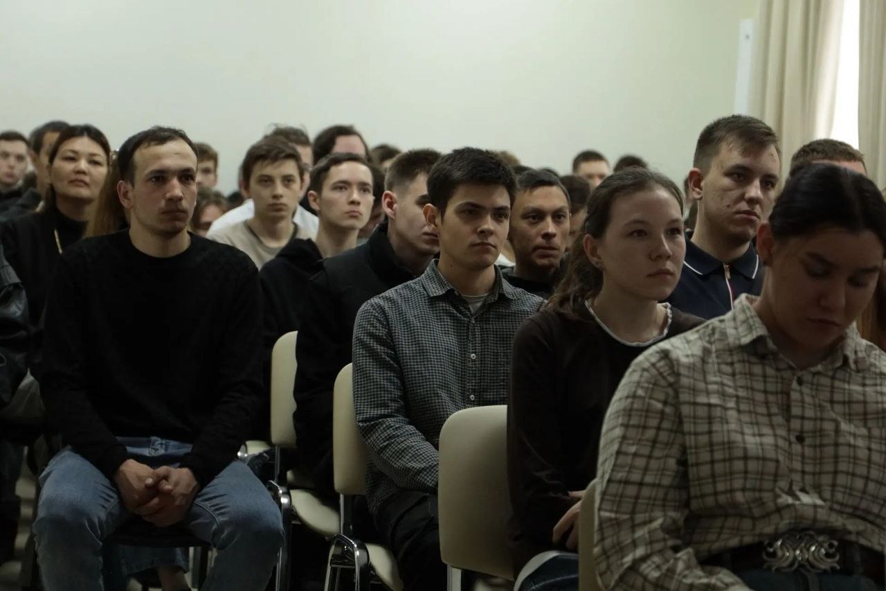 В Чебоксарах общественники и сотрудники полиции провели мероприятия по профилактике мошенничества В Чебоксарах общественники и сотрудники полиции провели мероприятия по профилактике мошенничества