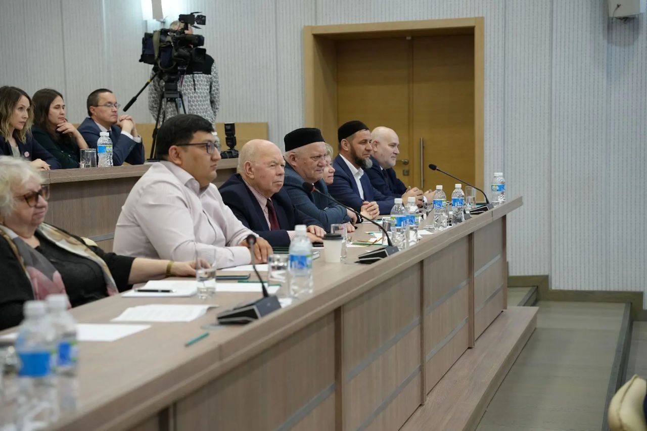 Леонид Черкесов: Состоялось совместное заседание комитетов Госсовета Чувашии и Госсобрания Марий Эл. Благодарю Фарида Мухаметшина и Михаила Васютина за содержательный диалог Леонид Черкесов: Состоялось совместное заседание комитетов Госсовета Чувашии и Госсобрания Марий Эл. Благодарю Фарида Мухаметшина и Михаила Васютина за содержательный диалог