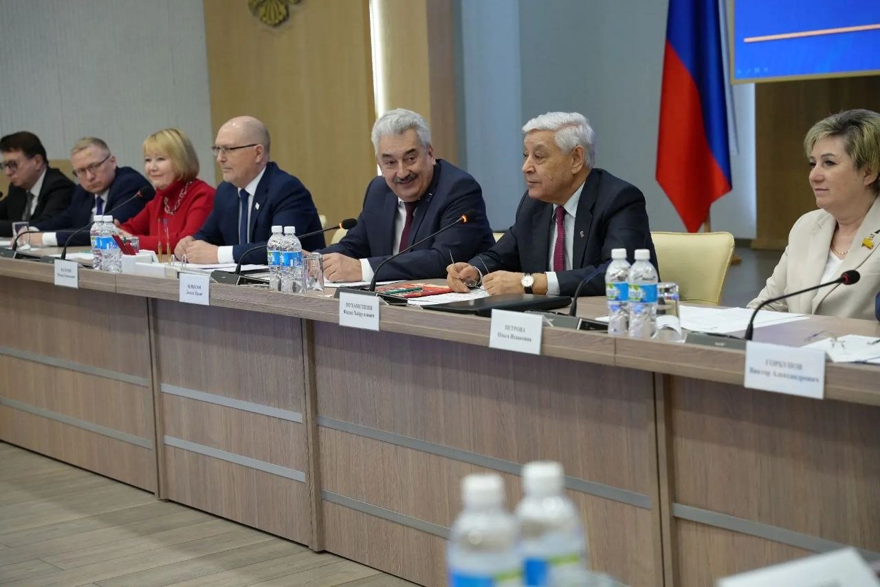 Леонид Черкесов: Состоялось совместное заседание комитетов Госсовета Чувашии и Госсобрания Марий Эл. Благодарю Фарида Мухаметшина и Михаила Васютина за содержательный диалог Леонид Черкесов: Состоялось совместное заседание комитетов Госсовета Чувашии и Госсобрания Марий Эл. Благодарю Фарида Мухаметшина и Михаила Васютина за содержательный диалог