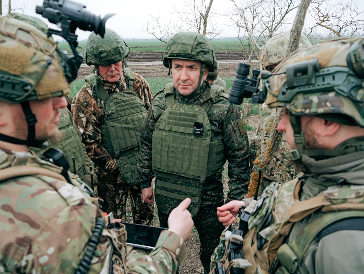 Активисты и сторонники Единой России во всех регионах страны поддерживают участников спецоперации Активисты и сторонники Единой России во всех регионах страны поддерживают участников спецоперации