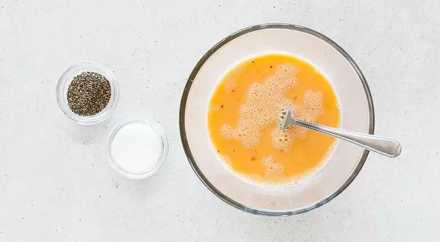 Как приготовить идеальную яичницу-болтунью