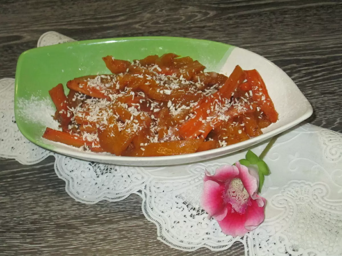 Нежный десерт из тыквы и моркови: как приготовить запеченные лакомства