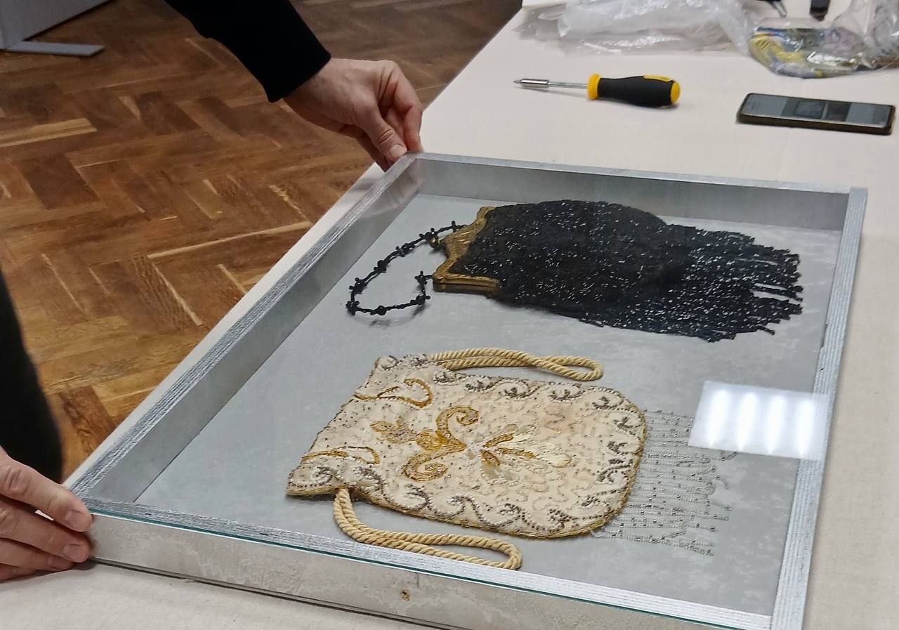 В Чебоксарах открылась выставка «Дамская сумочка и кошелек» В Чебоксарах открылась выставка «Дамская сумочка и кошелек»