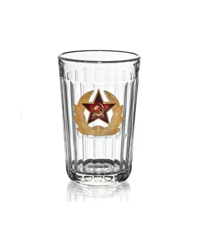 Граненый стакан: символ советской эпохи и его удивительная история