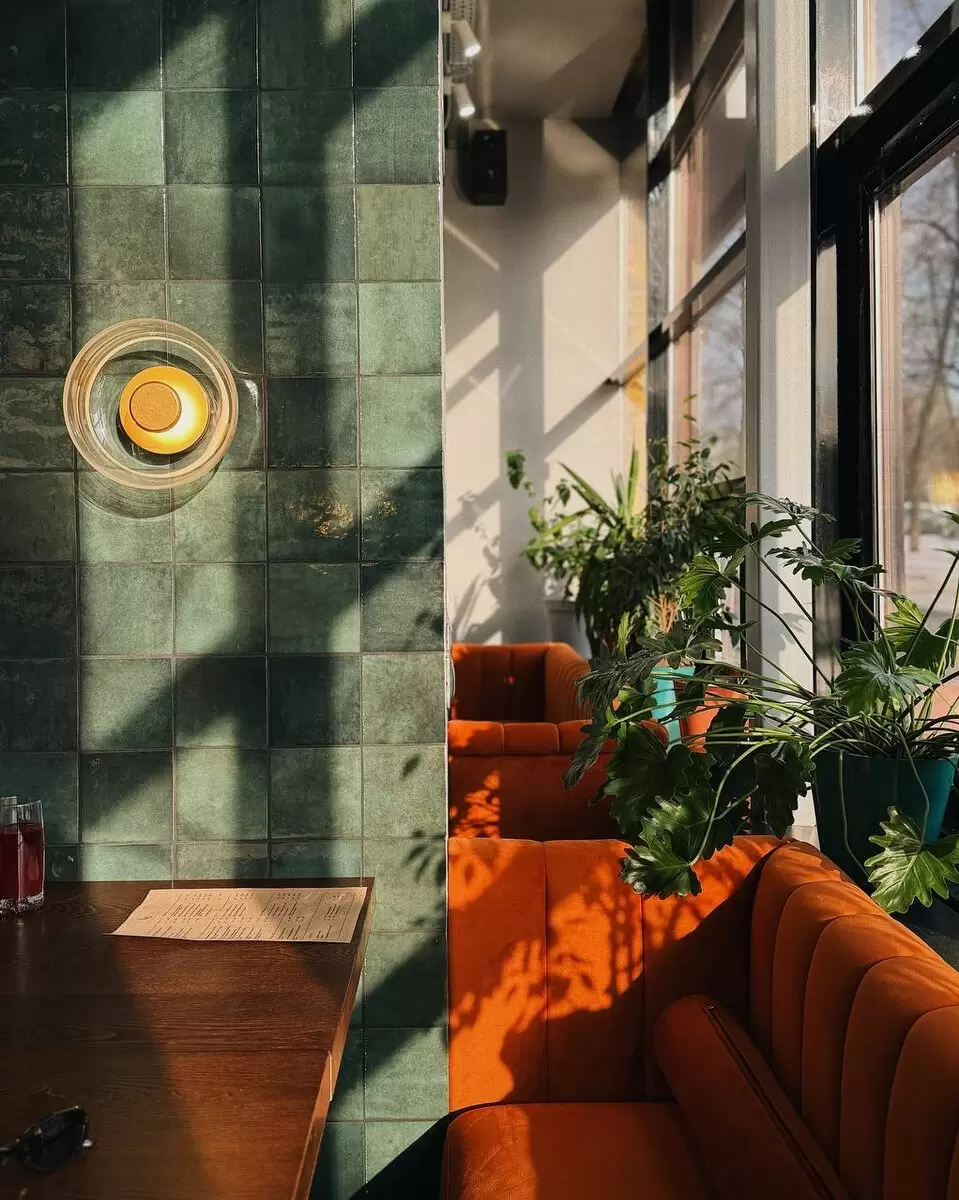 Le Bistro: новое гастробистро у УрФУ с ярким меню и атмосферой