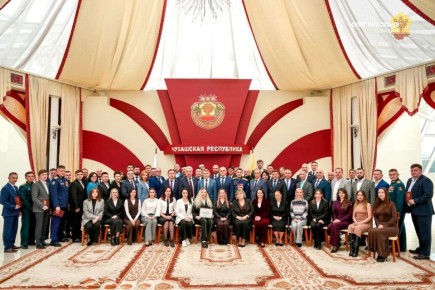 В Чувашии вручили дипломы первым выпускникам программы «Время СВОих»