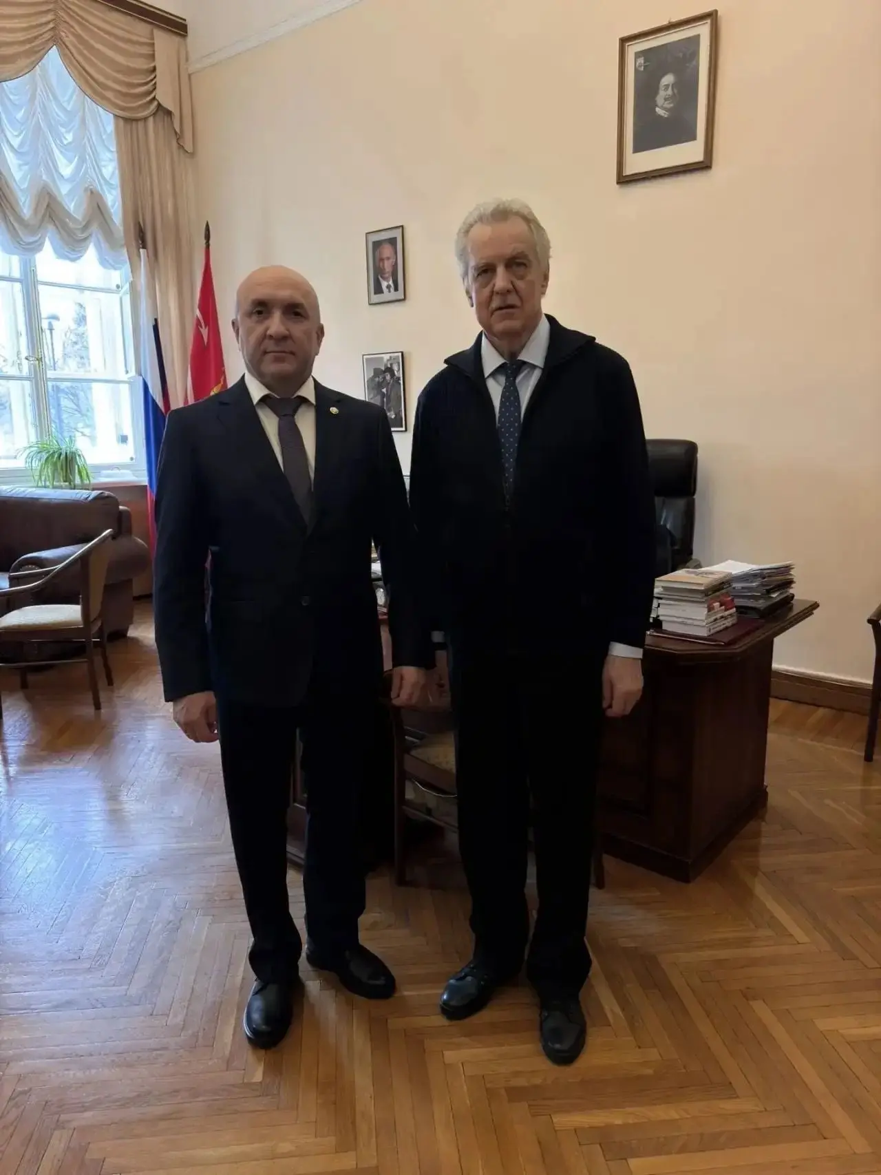 Чувашия и Санкт-Петербург будут расширять культурное и торгово-экономическое сотрудничество Чувашия и Санкт-Петербург будут расширять культурное и торгово-экономическое сотрудничество