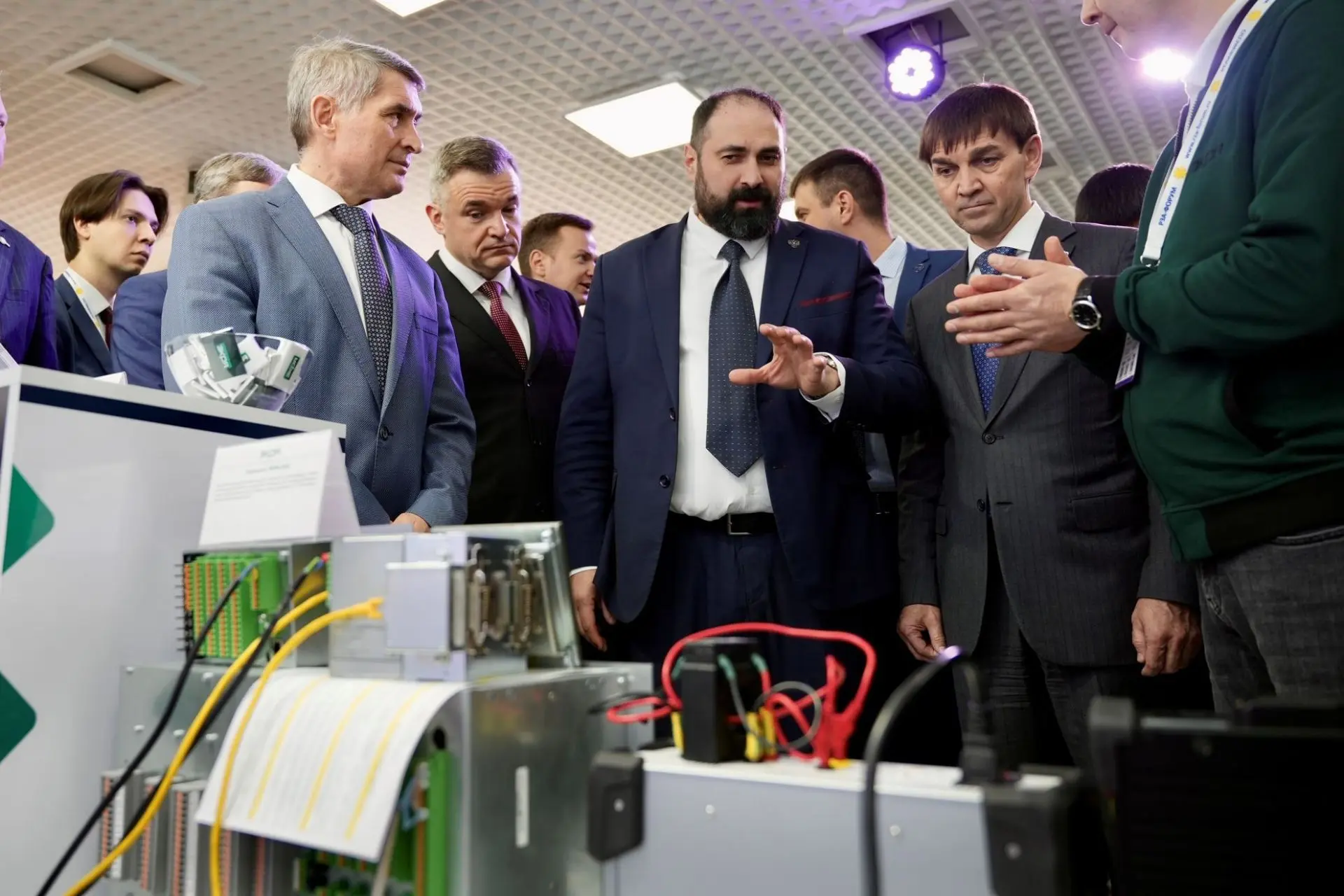 В Чебоксары съехались больше 1200 специалистов в области энергетики, чтобы обсудить новый виток развития релейной защиты и автоматизации энергосистем В Чебоксары съехались больше 1200 специалистов в области энергетики, чтобы обсудить новый виток развития релейной защиты и автоматизации энергосистем