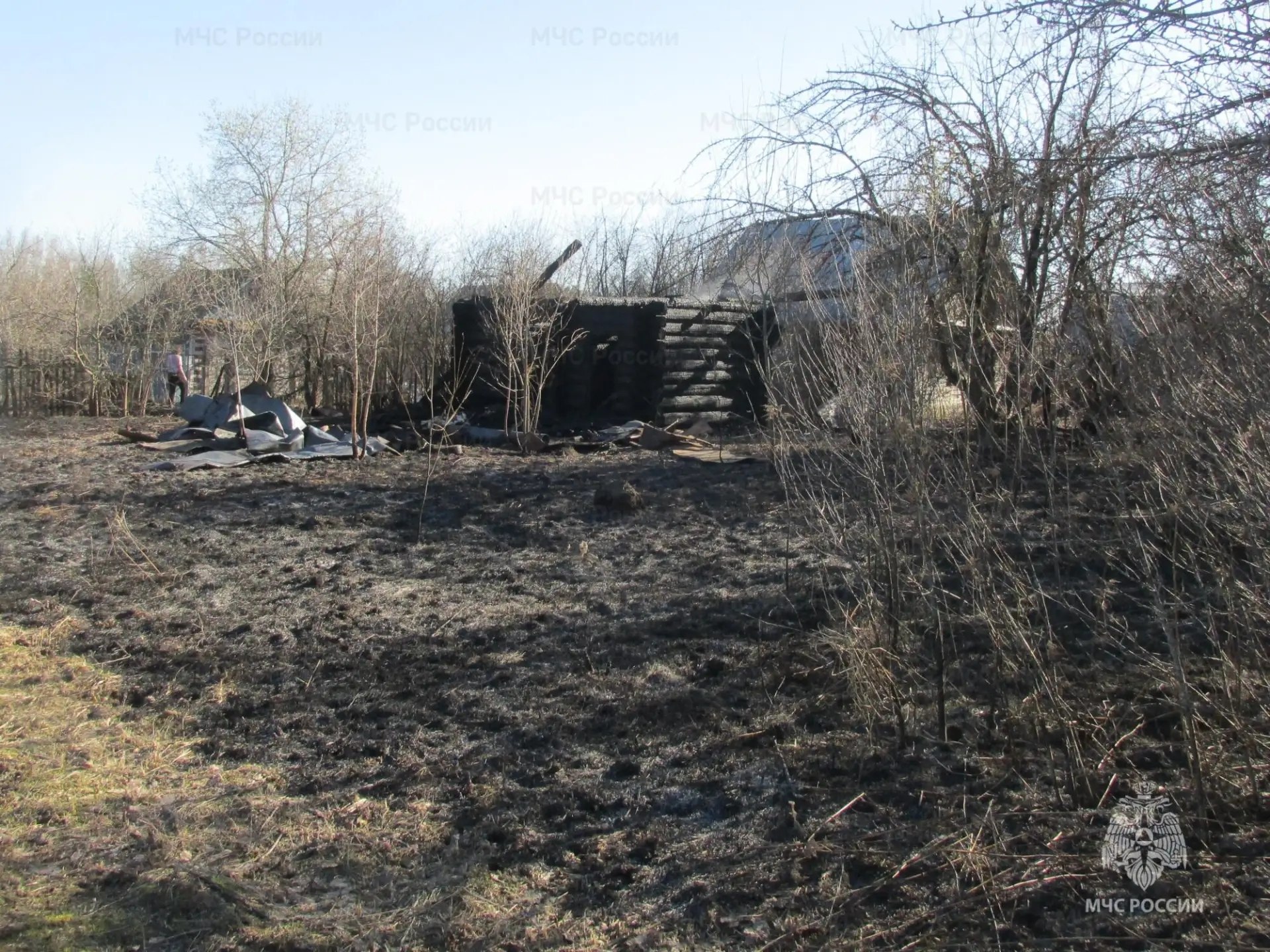 За сутки в Чувашии трижды горела сухая трава За сутки в Чувашии трижды горела сухая трава