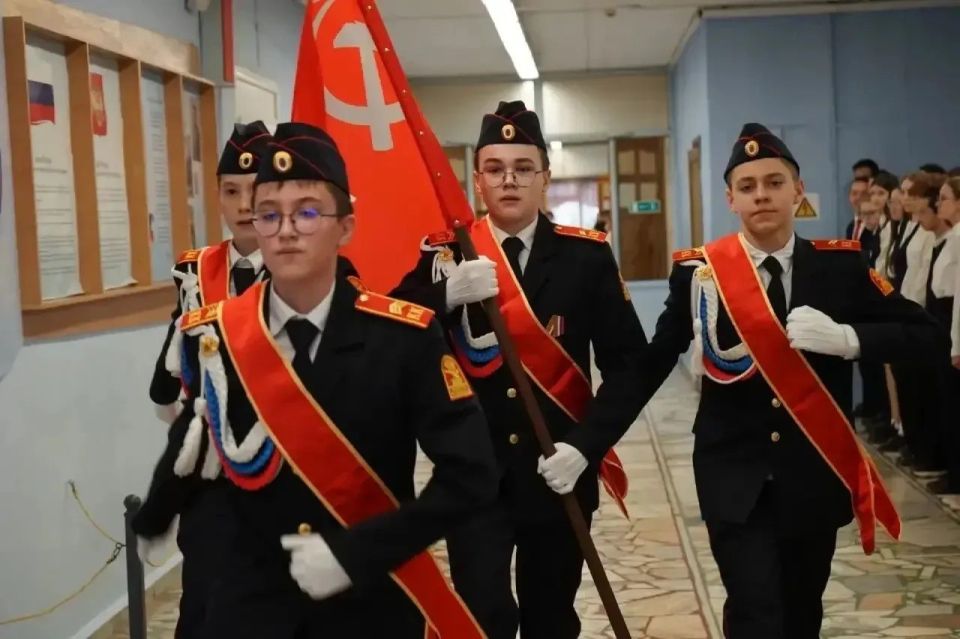 В рамках подготовки к 81-й годовщине Великой Победы образовательные учреждения столицы Чувашии стали центром масштабных патриотических инициатив В рамках подготовки к 81-й годовщине Великой Победы образовательные учреждения столицы Чувашии стали центром масштабных патриотических инициатив