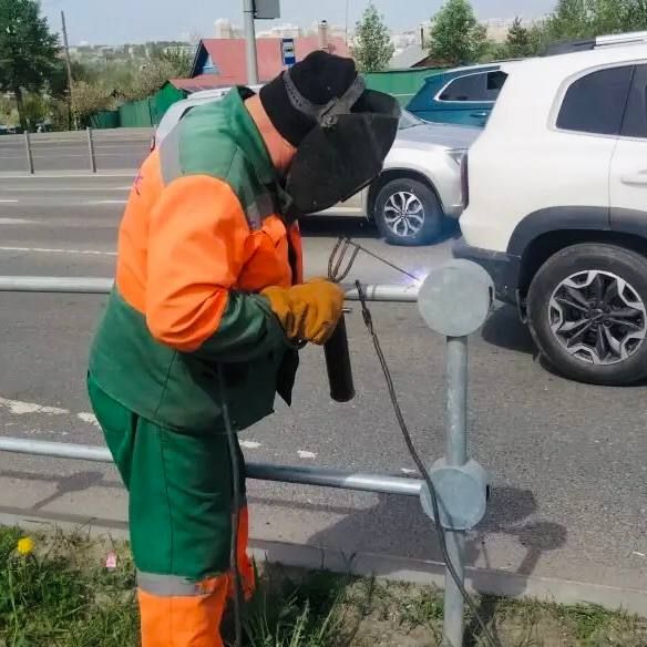 Доброе утро, чебкосарцы!. Сегодняшнее утро встретило горожан настоящей летней жарой: столбики термометров уже к полудню преодолеют отметку в +29° Доброе утро, чебкосарцы!. Сегодняшнее утро встретило горожан настоящей летней жарой: столбики термометров уже к полудню преодолеют отметку в +29°