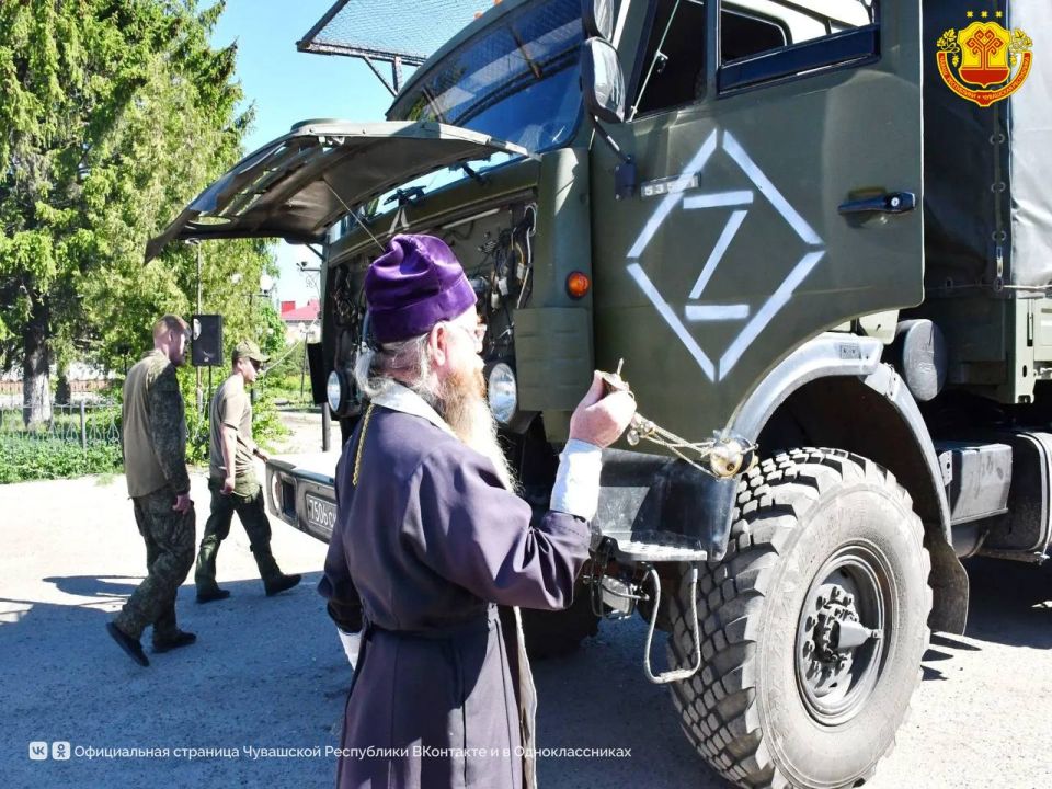 В Батыревском округе сельхозпредприятия, предприниматели и местные жители, как и по всей республике, продолжают активную поддержку наших бойцов В Батыревском округе сельхозпредприятия, предприниматели и местные жители, как и по всей республике, продолжают активную поддержку наших бойцов
