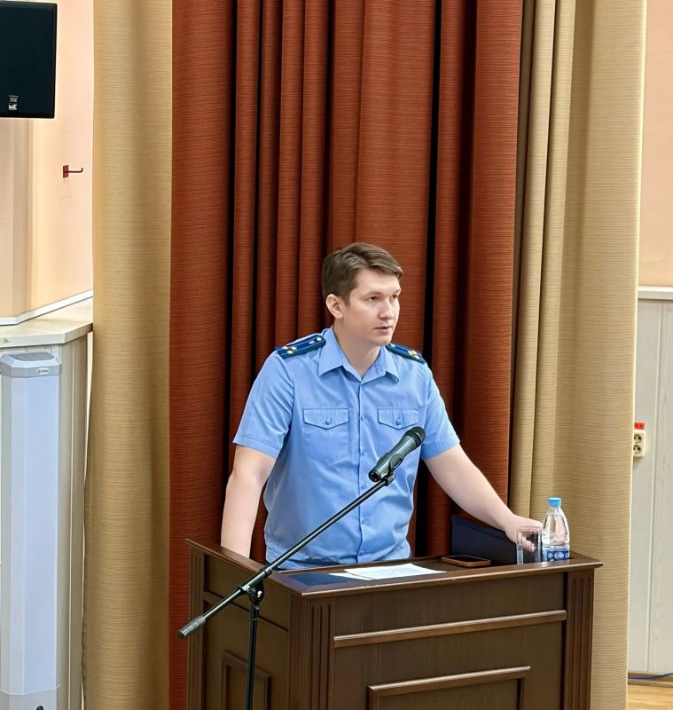 В СУ СКР по Чувашии состоялось расширенное заседание коллегии по вопросам профилактики преступлений, в том числе совершённых несовершеннолетними и в отношении несовершеннолетних В СУ СКР по Чувашии состоялось расширенное заседание коллегии по вопросам профилактики преступлений, в том числе совершённых несовершеннолетними и в отношении несовершеннолетних