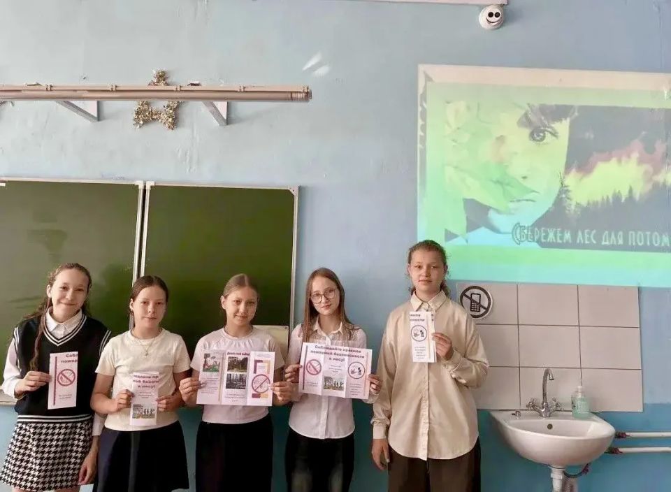 Юные новочебоксарцы за безопасное лето! Юные новочебоксарцы за безопасное лето!