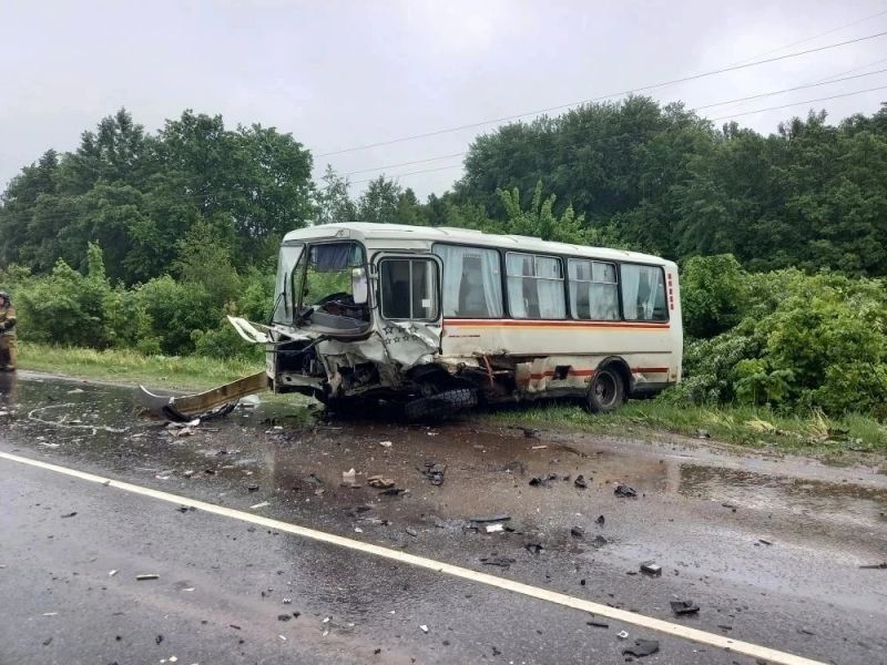 В Чувашии устанавливаются обстоятельства ДТП с участием автобуса В Чувашии устанавливаются обстоятельства ДТП с участием автобуса