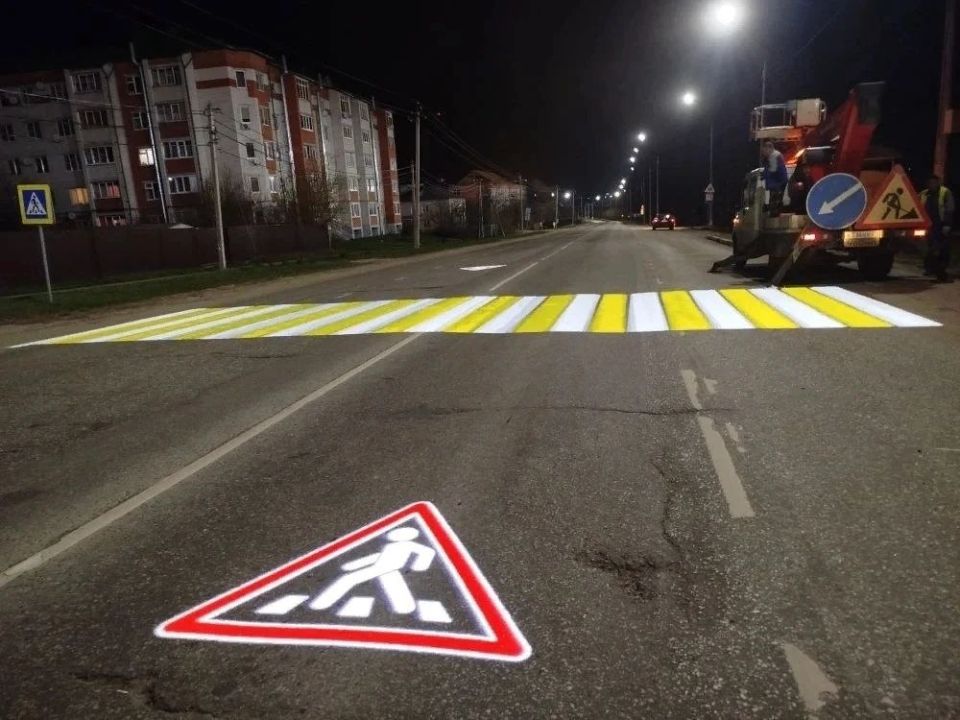 На дорогах Чувашии появились световые пешеходные переходы