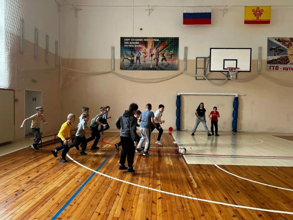 Летний лагерь в Янышской школе: Путешествие по России начинается! Летний лагерь в Янышской школе: Путешествие по России начинается!