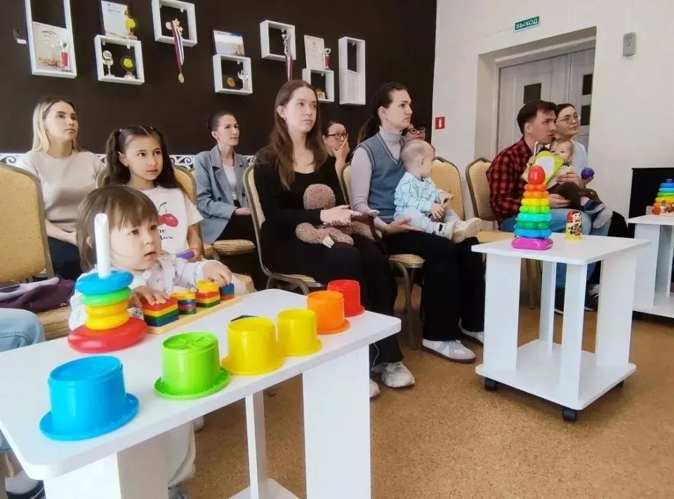 В чебоксарских детских садах проходят Дни открытых дверей для родителей В чебоксарских детских садах проходят Дни открытых дверей для родителей
