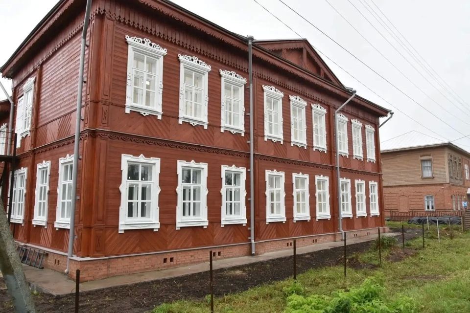 В Красных Четаях установят объединённую зону охраны для Воскресенской церкви, старой школы и народного музея В Красных Четаях установят объединённую зону охраны для Воскресенской церкви, старой школы и народного музея