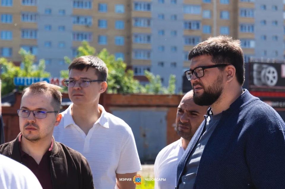 Станислав Трофимов: В Чебоксарах продолжается масштабное обновление тротуаров Станислав Трофимов: В Чебоксарах продолжается масштабное обновление тротуаров