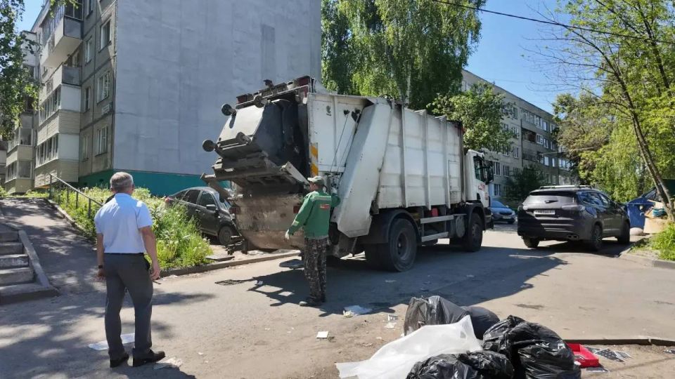 "Народный контроль" в действии: в Чебоксарах прошли рейды по общественным местам "Народный контроль" в действии: в Чебоксарах прошли рейды по общественным местам