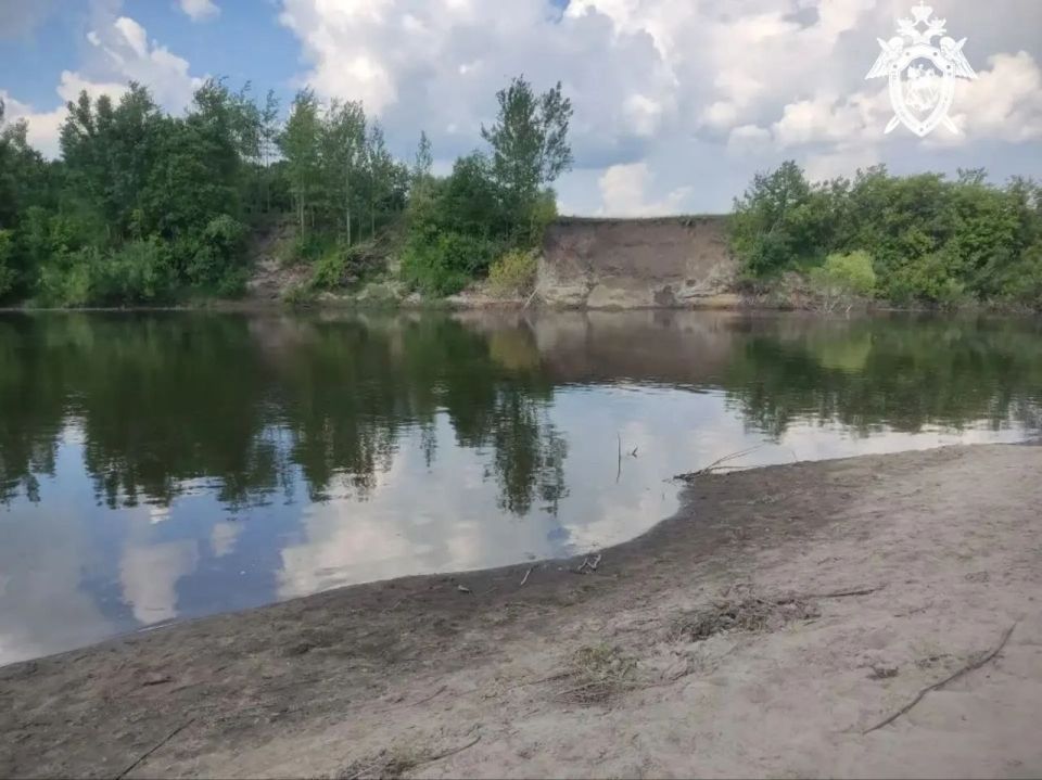 В Алатырском округе следователи СК устанавливают обстоятельства происшествия на реке Алатырь