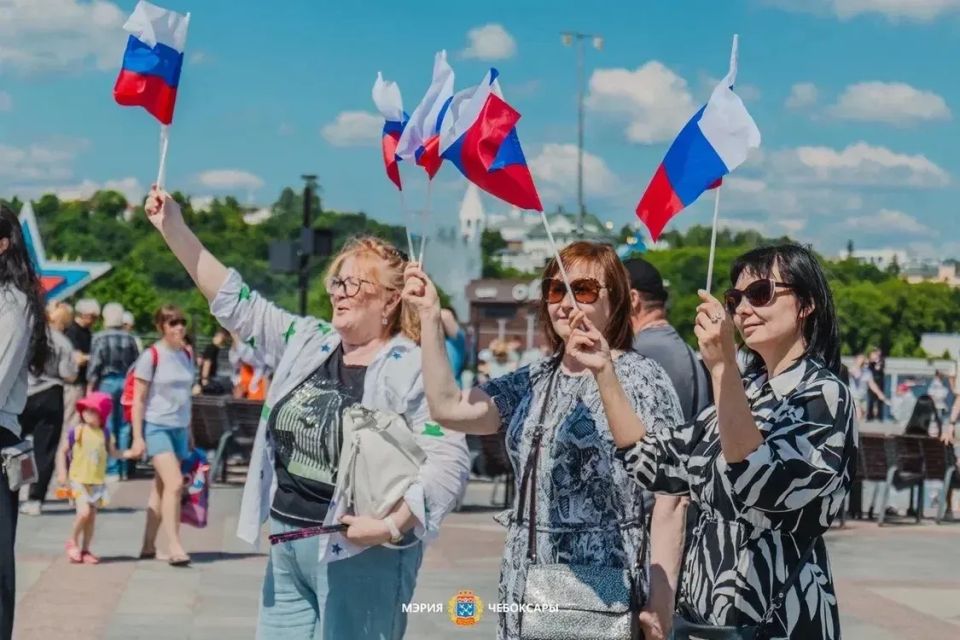 Станислав Трофимов: Чебоксары вместе со всей страной встали в единый музыкальный строй Всероссийского марафона классической музыки «Кантата Станислав Трофимов: Чебоксары вместе со всей страной встали в единый музыкальный строй Всероссийского марафона классической музыки «Кантата