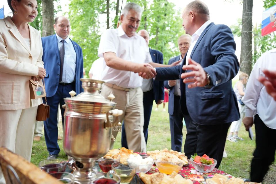 Леонид Черкесов: Всенародный праздник Акатуй отметили в Шумерле. Леонид Черкесов: Всенародный праздник Акатуй отметили в Шумерле.