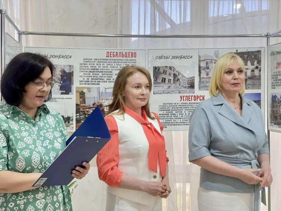 В библиотеки Чувашии передали уникальный журнал «Улицы героев» В библиотеки Чувашии передали уникальный журнал «Улицы героев»