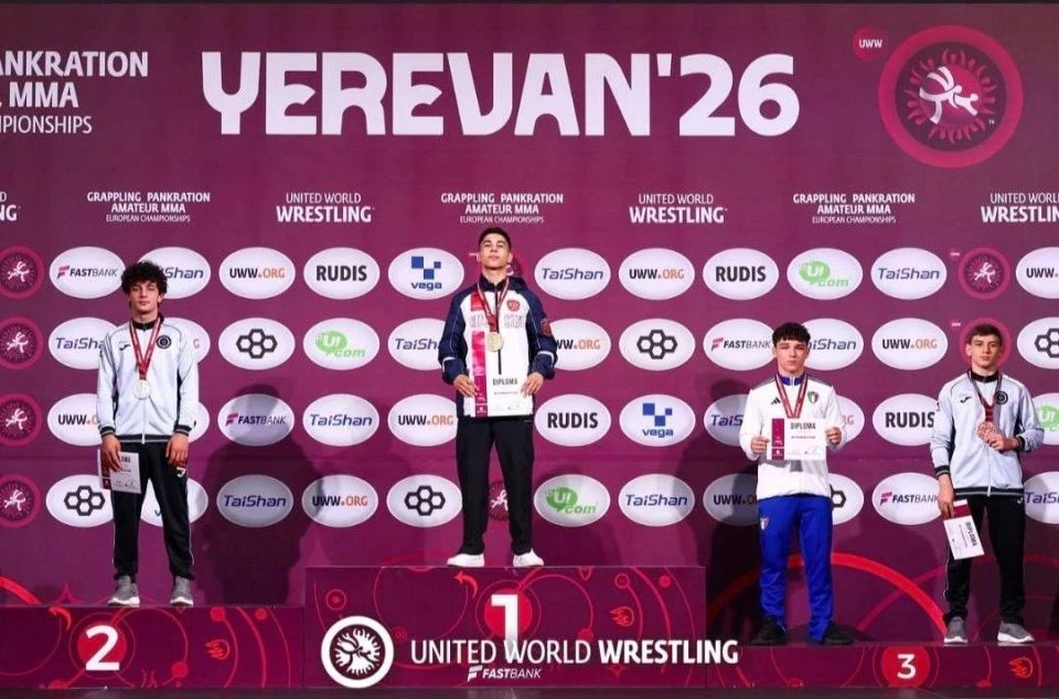 Спортсмен из Чувашии выиграл чемпионат Европы по панкратиону, который проходил с 27 мая по 1 июня в Ереване Спортсмен из Чувашии выиграл чемпионат Европы по панкратиону, который проходил с 27 мая по 1 июня в Ереване