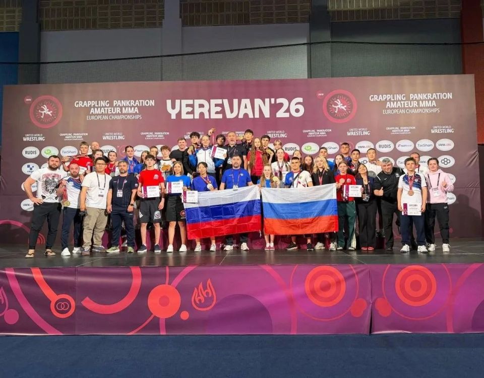Спортсмен из Чувашии выиграл чемпионат Европы по панкратиону, который проходил с 27 мая по 1 июня в Ереване Спортсмен из Чувашии выиграл чемпионат Европы по панкратиону, который проходил с 27 мая по 1 июня в Ереване