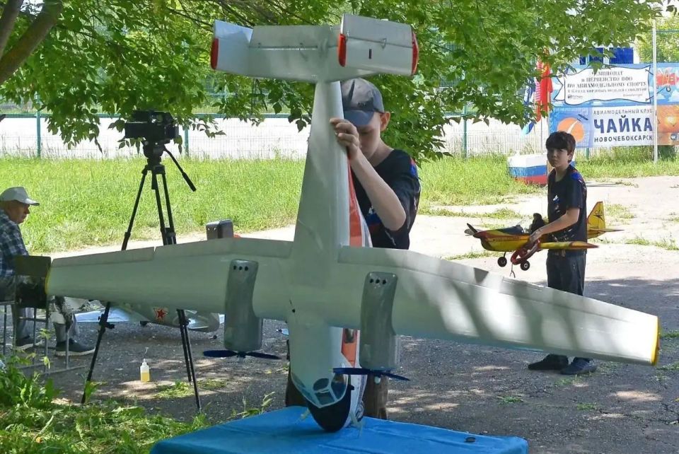Новочебоксарск стал центром притяжения для ценителей авиамодельного спорта Новочебоксарск стал центром притяжения для ценителей авиамодельного спорта