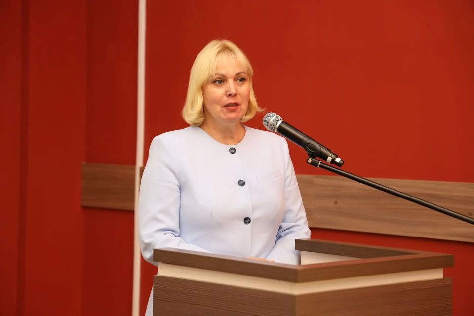 Лучших архивистов республики поздравили в День 85-летия Госархива Чувашии Лучших архивистов республики поздравили в День 85-летия Госархива Чувашии