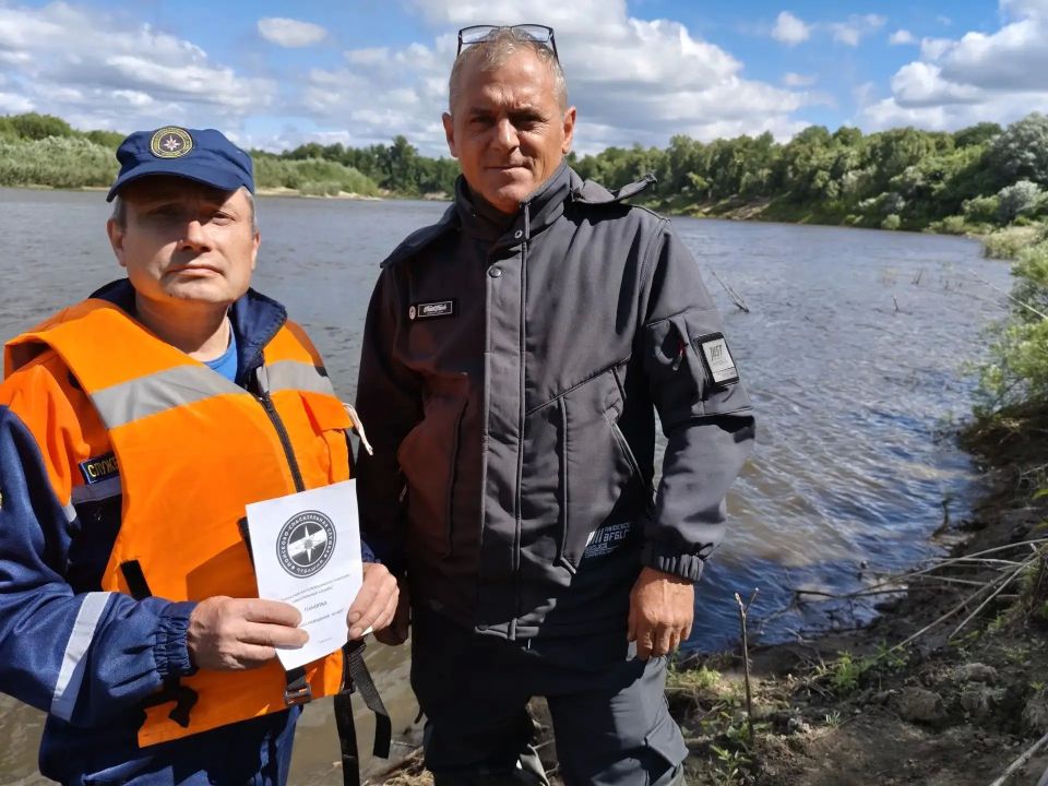 Профилактические работы на реке Сура: спасатели напоминают о безопасности Профилактические работы на реке Сура: спасатели напоминают о безопасности