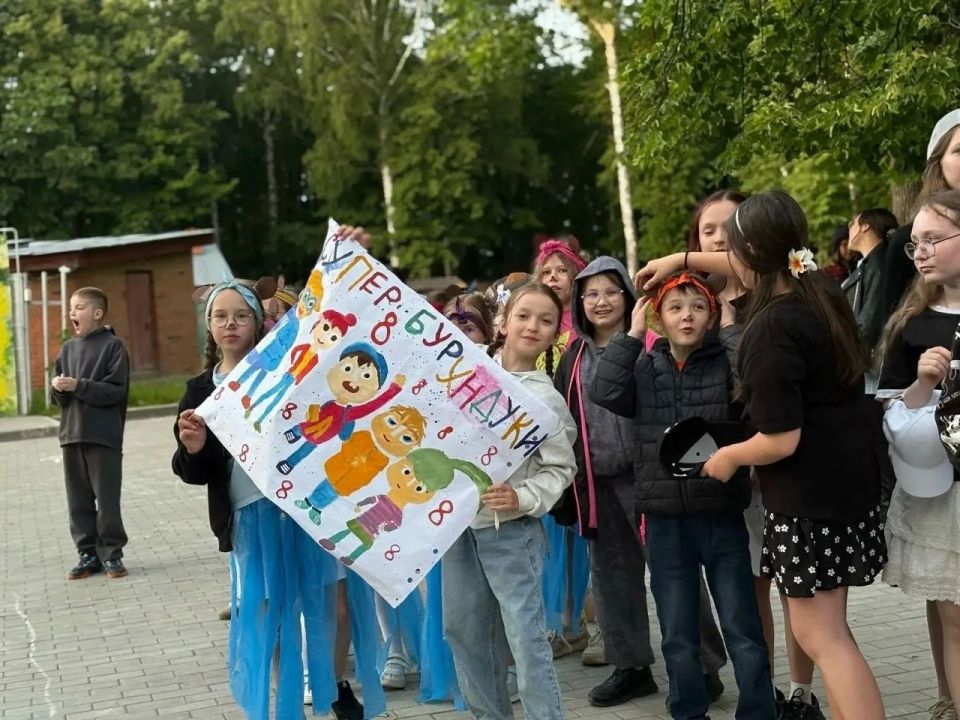 От футбола до этно-экспресса: насыщенные смены в детских лагерях Чувашии От футбола до этно-экспресса: насыщенные смены в детских лагерях Чувашии