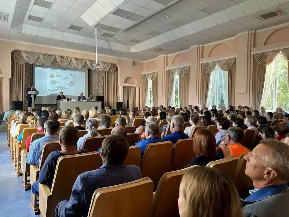Живой диалог власти и общества: в Чебоксарах вчера прошел Единый информационный день Живой диалог власти и общества: в Чебоксарах вчера прошел Единый информационный день