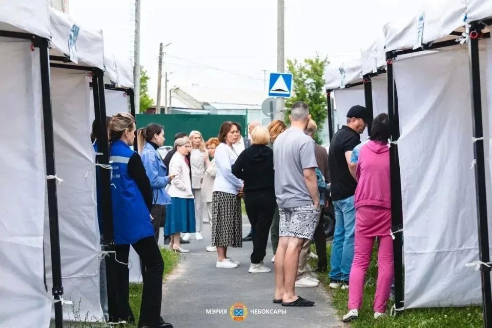 В Чебоксарах состоялся выездной прием граждан граждан, пострадавших при атаке БПЛА В Чебоксарах состоялся выездной прием граждан граждан, пострадавших при атаке БПЛА