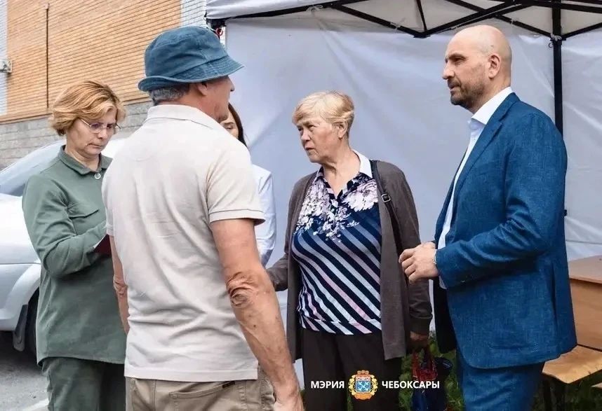 В Чебоксарах состоялся выездной прием граждан граждан, пострадавших при атаке БПЛА В Чебоксарах состоялся выездной прием граждан граждан, пострадавших при атаке БПЛА