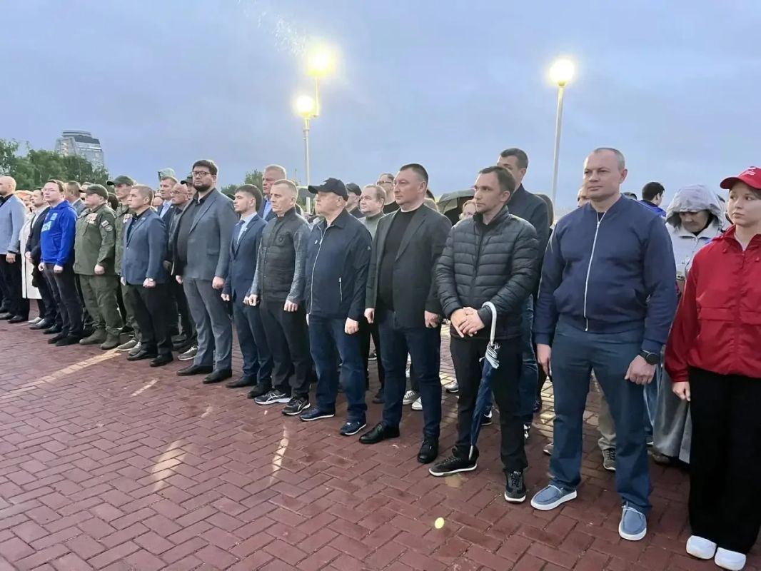 В Чебоксарах в парке Победы прошла акция «Свеча памяти» В Чебоксарах в парке Победы прошла акция «Свеча памяти»