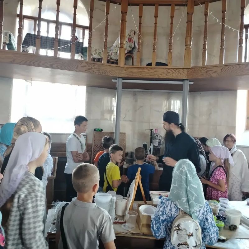 «Один день жизни в монастыре»: школьники из Порецкого округа открыли для себя мир Алатырской обители «Один день жизни в монастыре»: школьники из Порецкого округа открыли для себя мир Алатырской обители